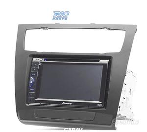 CORNICE NERA PER AUTORADIO 2-DIN BMW SERIE 1 E81 E