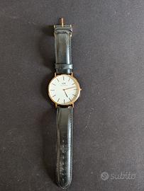 Daniel Wellington Classic B40R5 Abbigliamento e Accessori In vendita a Novara