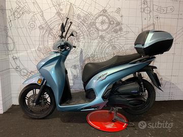 Honda SH 350 i
