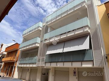 3 LOCALI A CASAMASSIMA