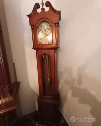 Orologio a colonna 