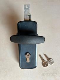 Maniglia serranda garage prefer