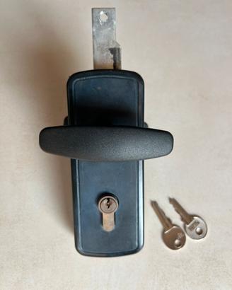 Maniglia serranda garage prefer