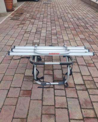 Porta biciclette per auto