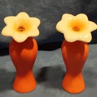 Set di due vasetti uguali di ceramica 