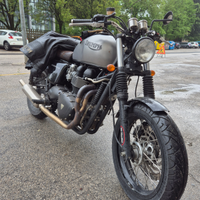 Triumph Bonneville Cafè Racer