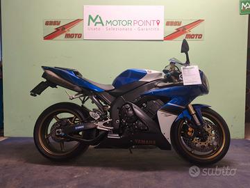Yamaha YZF R1 - 2004