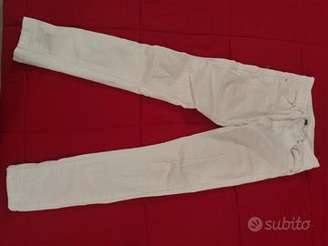 pantaloni bianchi