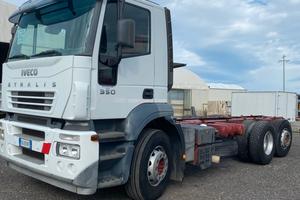 IVECO STRALIS 350CV CABINA CORTA