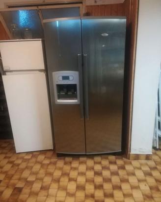 Frigorifero americano Whirlpool con dispenser