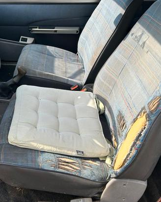 sedili anteriori panda 141 + stoffa lato guida