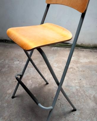 Sgabello pieghevole