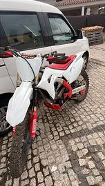 Honda crf 250 r 2018 ,