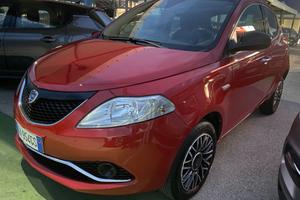 Lancia Ypsilon 0.9 TwinAir 85 CV 5 porte Metano Ec