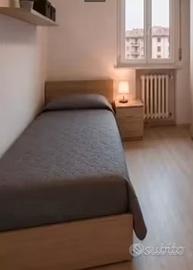 STANZA SINGOLA in zona ACILIA-AD. STAZIONE