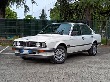 BMW 320i (E30) - 1986