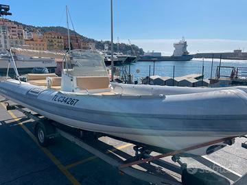 Joker boat clubman 24 + yamaha 225cv 4T