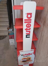 espositore Nutella in legno altezza 1.65