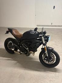 Ducati Monster 797