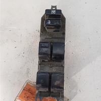 PULSANTIERA ANTERIORE SINISTRA TOYOTA Rav4 4° Ser