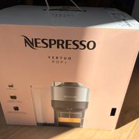 Nuova Nespresso Vertuo Pop +  Titan + 12 capsule