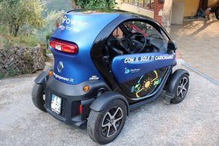 Twizy 80 anno 2013 con batteria non funzionante