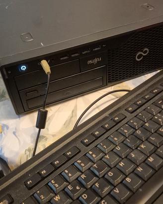 coppia pc desktop fujitsu completi (monitor+tastie