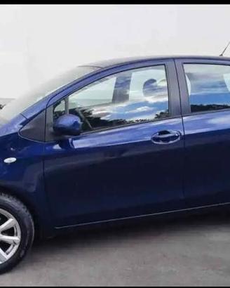 TOYOTA YARIS DEL 2006