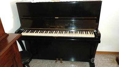 pianoforte verticale 