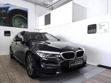 BMW Serie 5(G30/31/F90) - 520d xDrive Touring Mspo
