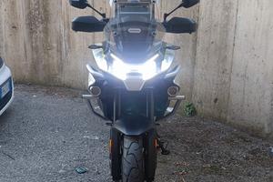 CF MOTO 800 MT TOURING