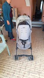 passeggino peg perego leggero