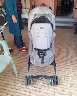 passeggino peg perego leggero