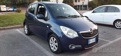 Opel Agila 1.2 AUTOMATICA 3500€!!