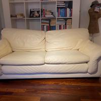 Divano bianco panna in pelle 3posti