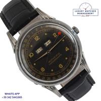 MOVADO Calendomatic Triple date 16207 black 1950