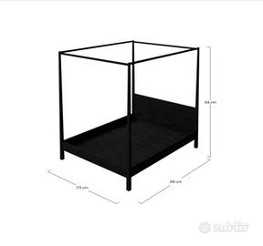 Letto a baldacchino