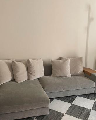 Divano con chaise longue Verzelloni