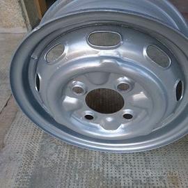 Due cerchi ferro originali Lancia Fulvia coupé e b