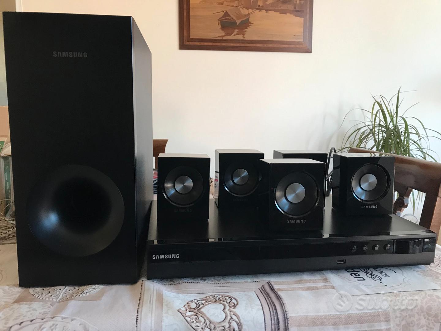 Home Theatre 5.1 Samsung HTD350 Audio/Video In vendita a Latina
