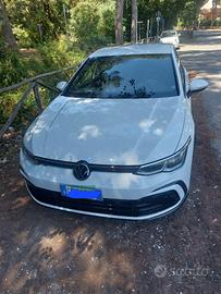 Golf 8 1.5 130cv r.line