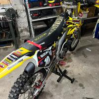 Suzuki rmz 250