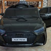 Auto radio comandata