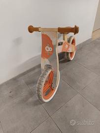 Bicicletta arancio senza pedali Runner kinderkraft