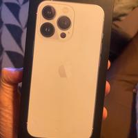 Scatola iPhone 13 pro