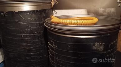 N.3 botti in acciaio inox e in vetroresina