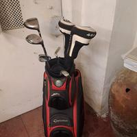 SACCA DA GOLF con MAZZE DA GOLF