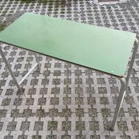 Tavolo tipo ospedale