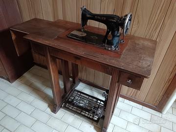Macchina da cucire antica Singer