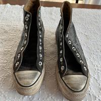 Converse pitonate con platform